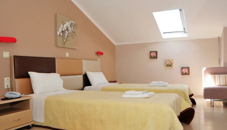 Dionysos Hotel - Πολύχρονο, Χαλκιδική
