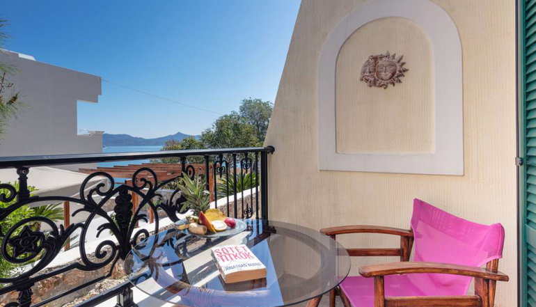 Dionysos Hotel Agistri - Σκάλα, Αγκίστρι
