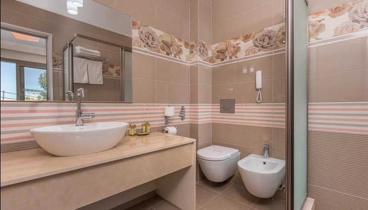 Dionysos Hotel & Suites