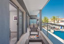 Dionysos Hotel & Suites