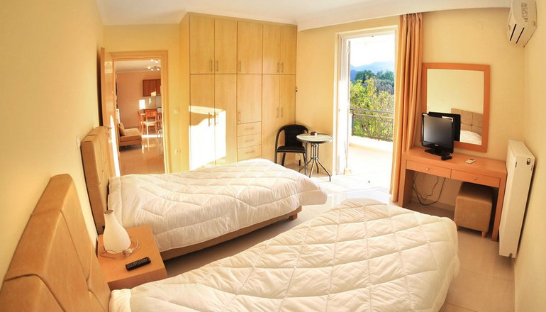 Dionysos Luxury Apartments
