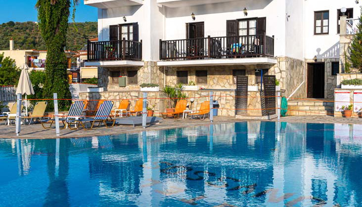 Dionyssos Hotel - Σκόπελος