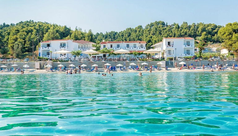 Dolphin Beach Hotel