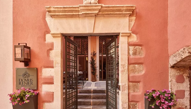 Domus Renier Boutique Hotel