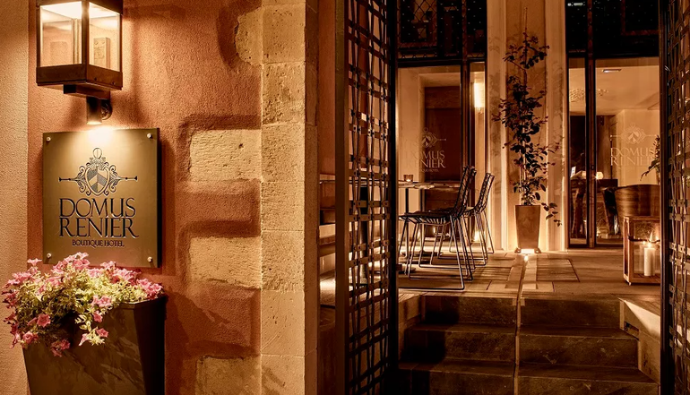 Domus Renier Boutique Hotel
