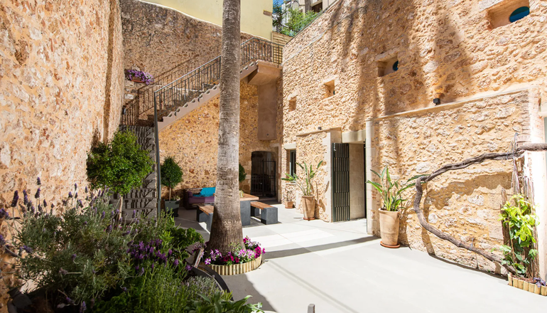 Domus Renier Boutique Hotel