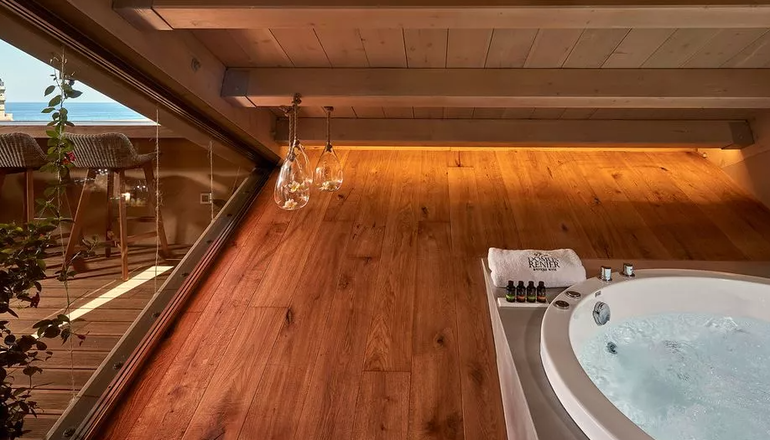 Domus Renier Boutique Hotel