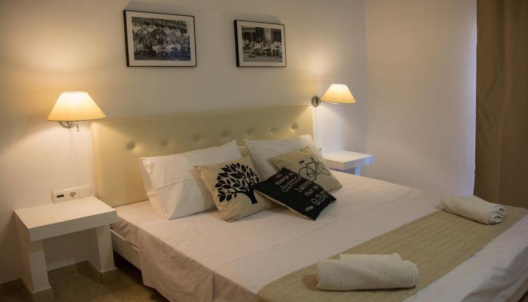 Astron Hotel