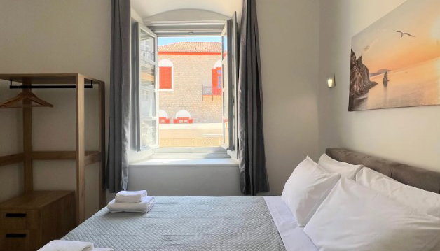 Douskos Guest House - Ύδρα