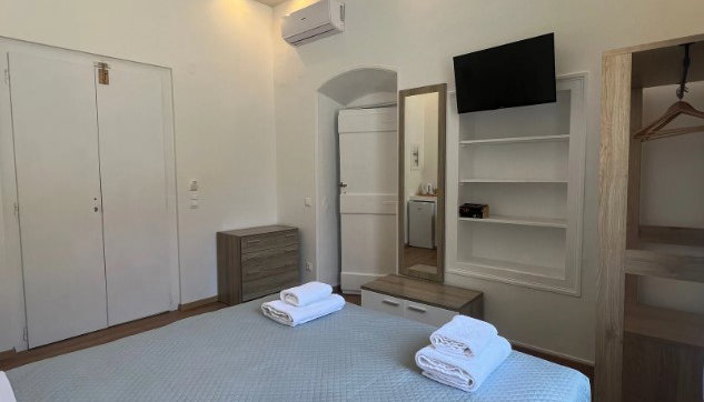 Douskos Guest House - Ύδρα