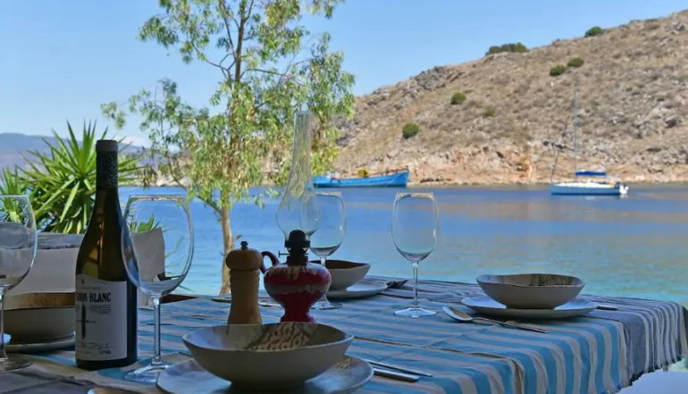Douskos Guest House - Ύδρα