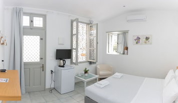 Douskos Guest House - Ύδρα