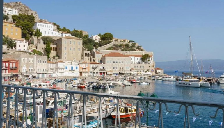 Douskos Harbour Residence - Ύδρα