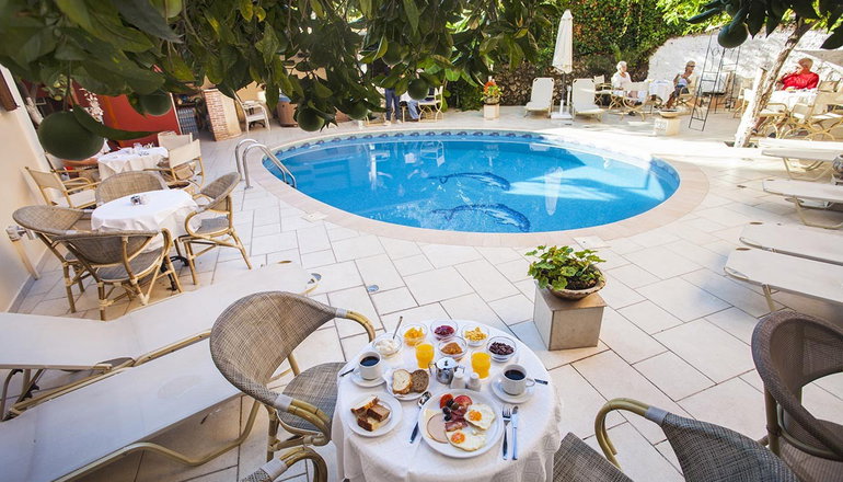Paradise Hotel