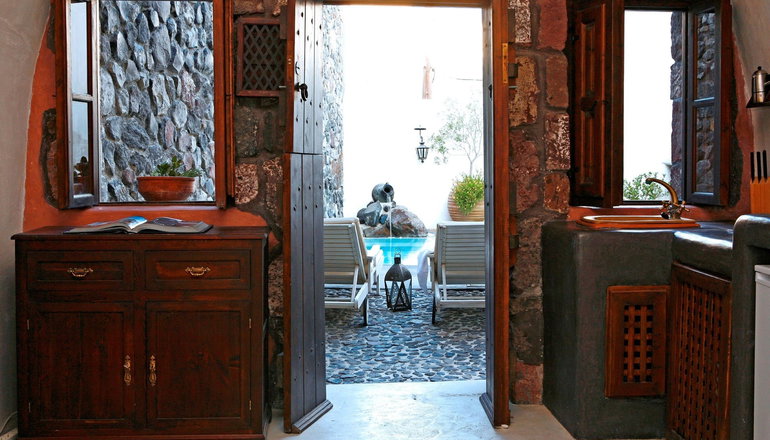 Ducato Wine Hotel Santorini