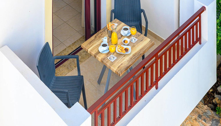 Laza Beach Inn - Σκάλα, Αγκίστρι
