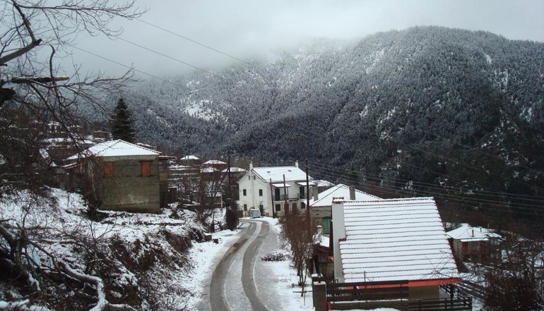 Elatou Hotel