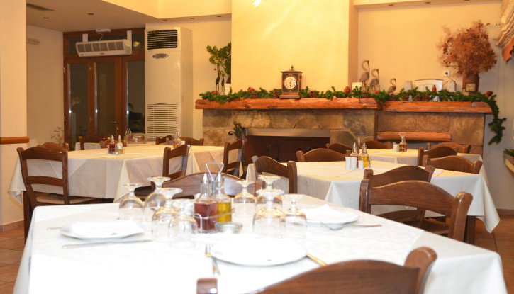Elatou Hotel