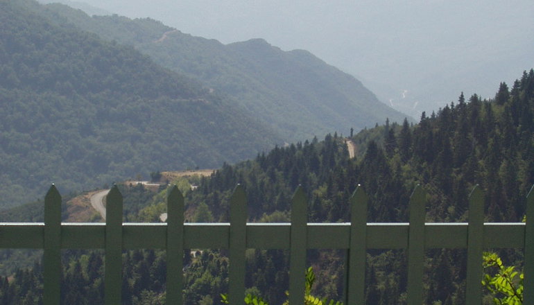 Elatou Hotel