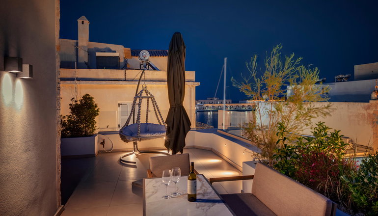Ninemian Suites Syros - Ερμούπολη, Σύρος