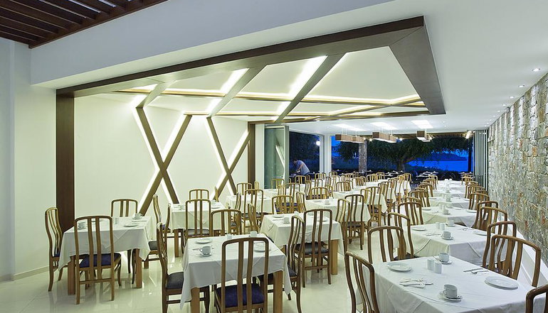 Eleftheria Hotel - Αγία Μαρίνα, Χανιά