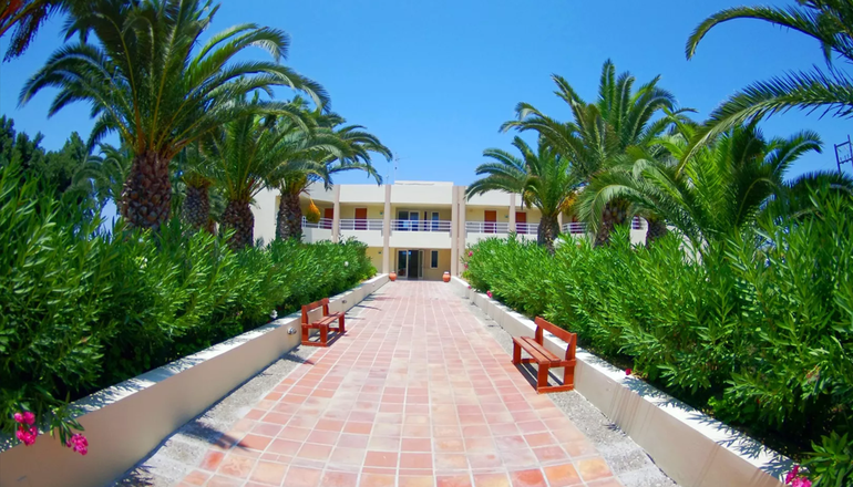 Eleftheria Hotel - Αγία Μαρίνα, Χανιά