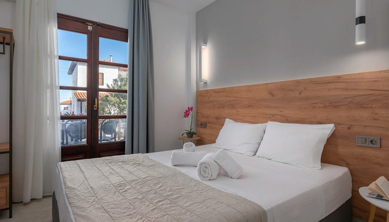 Eleon Suites & Apartments - Άφυτος, Κασσάνδρα, Χαλκιδική