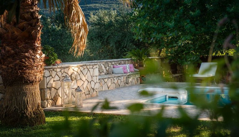 Eleonas Villa