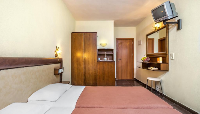 Elinotel Polis Hotel