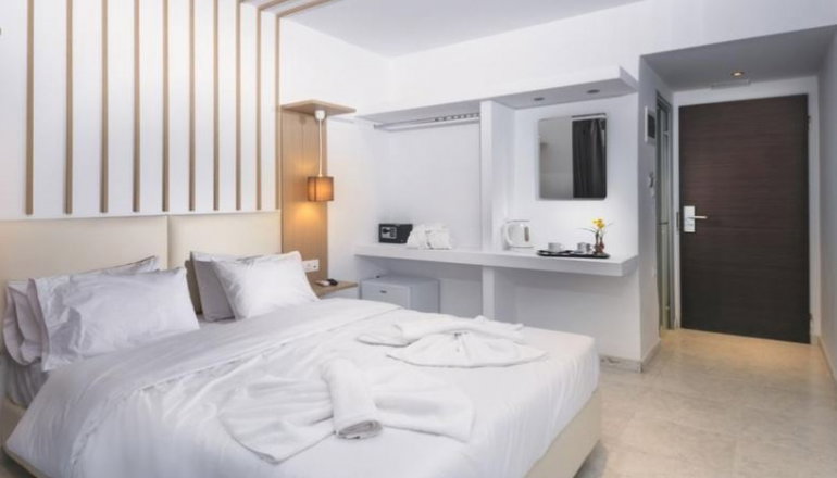 4* Elite Hotel