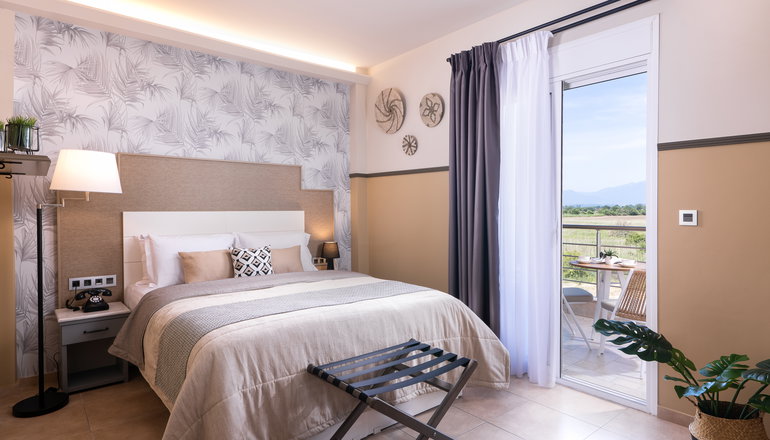 ELLE Rooms and Suites - Παραλία Κατερίνης
