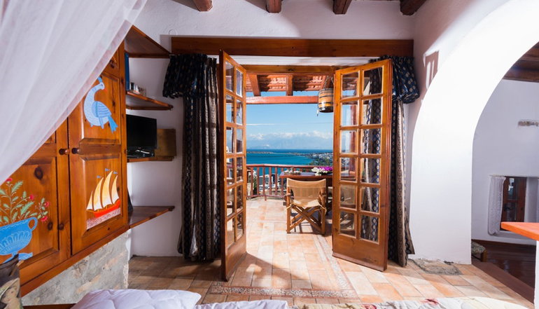 Traditional Homes Of Crete