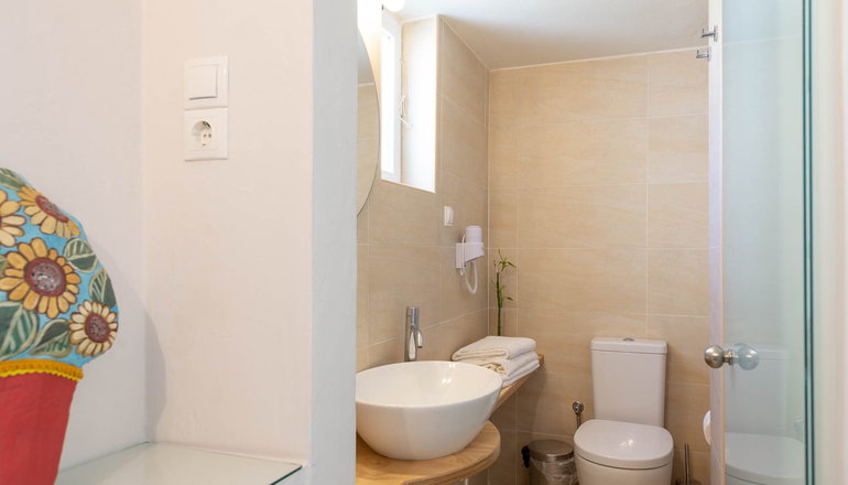 Emily Boutique Hotel - Αχλάδι, Σύρος
