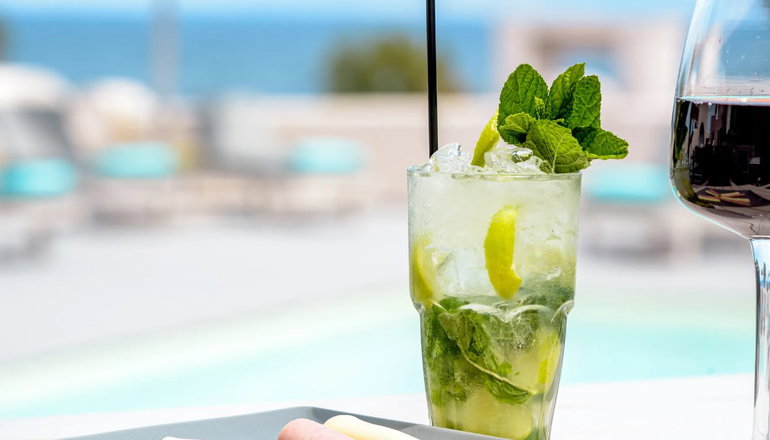 En Plo Boutique Suites - Οία, Σαντορίνη
