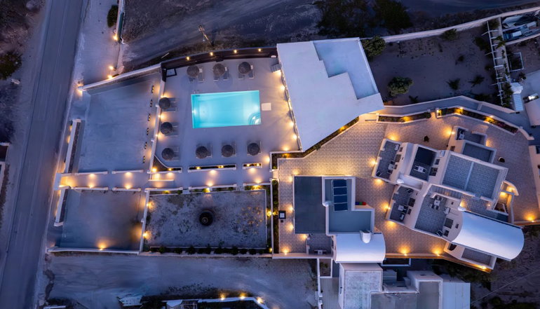 En Plo Boutique Suites - Οία, Σαντορίνη