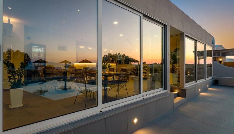 En Plo Boutique Suites - Οία, Σαντορίνη