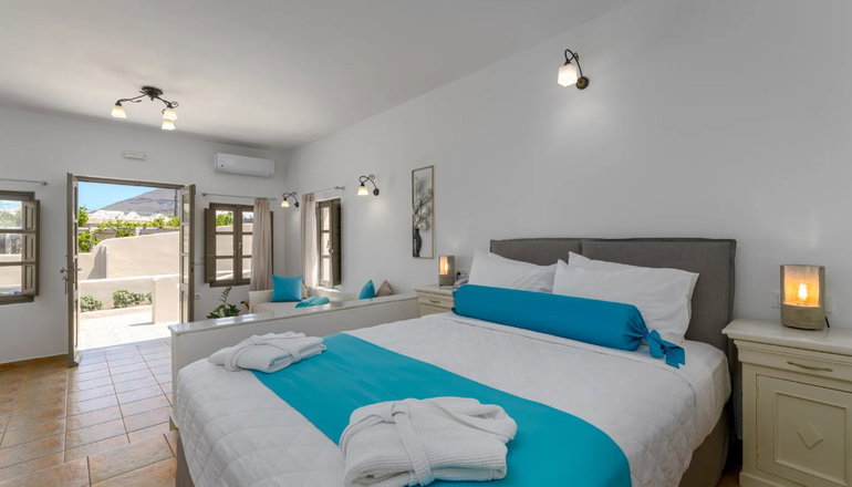 En Plo Boutique Suites - Οία, Σαντορίνη