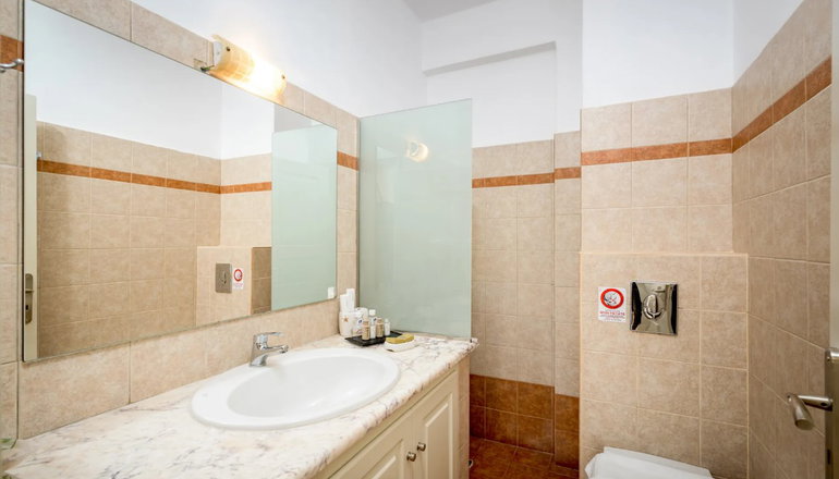 En Plo Boutique Suites - Οία, Σαντορίνη