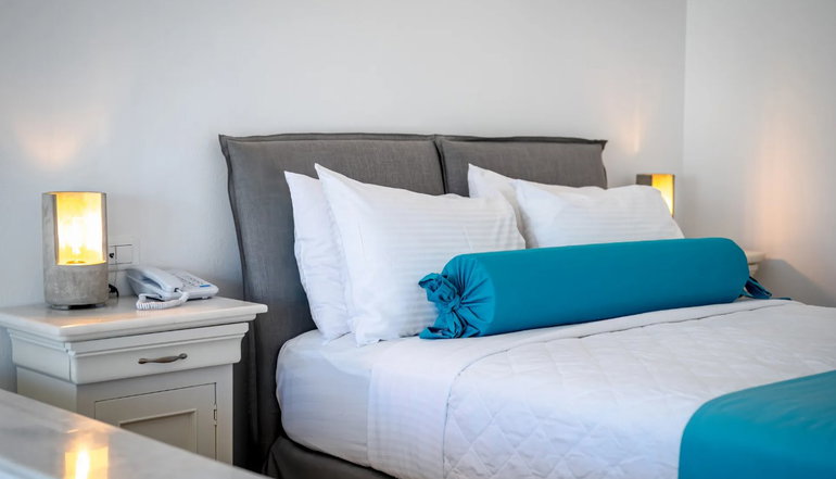 En Plo Boutique Suites - Οία, Σαντορίνη