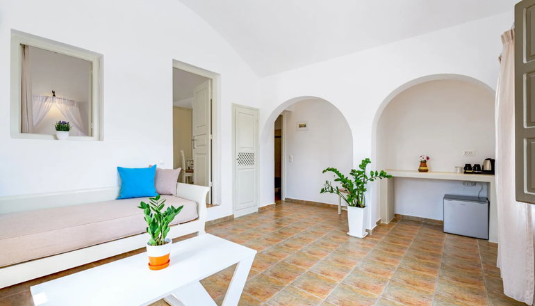 En Plo Boutique Suites - Οία, Σαντορίνη