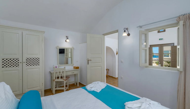 En Plo Boutique Suites - Οία, Σαντορίνη