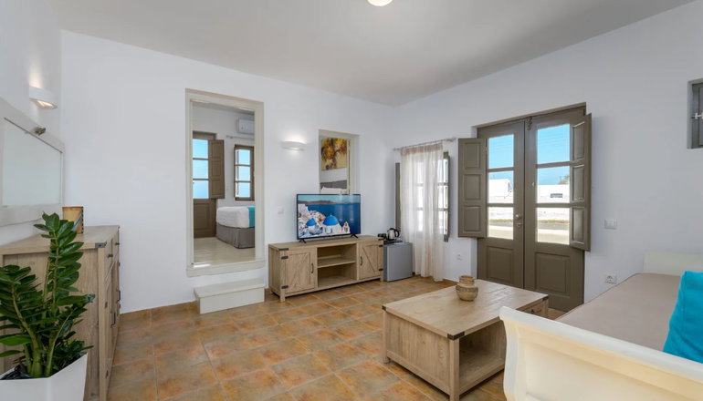 En Plo Boutique Suites - Οία, Σαντορίνη