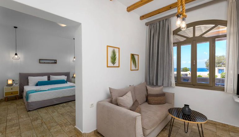 En Plo Boutique Suites - Οία, Σαντορίνη