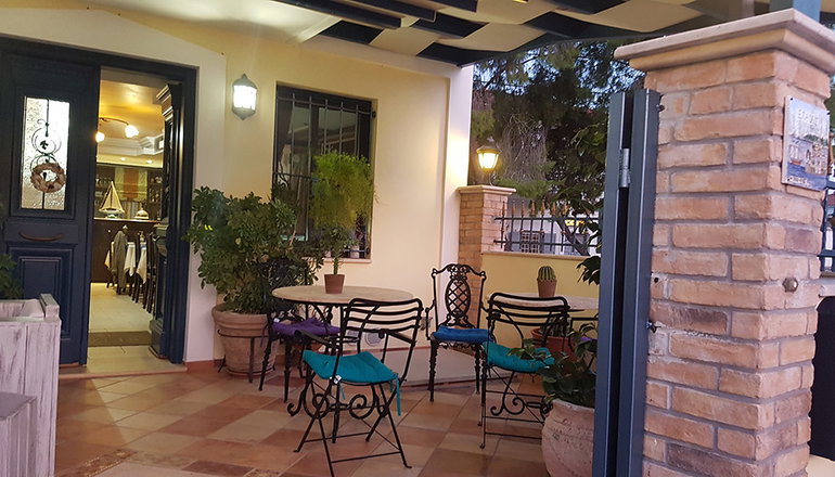 Epavlis Boutique Galaxidi - Γαλαξίδι