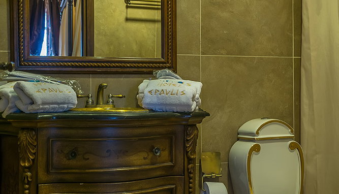 Epavlis Boutique Galaxidi - Γαλαξίδι