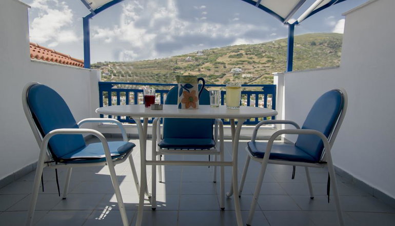 Erato Apartments