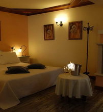 4* Φρόντζου Πολιτεία Hotel