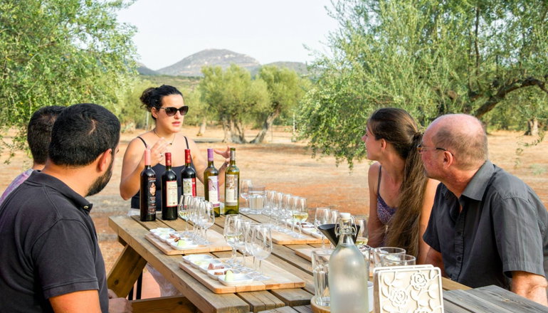 Eumelia Organic Agrotourism Farm - Γούβες, Λακωνία