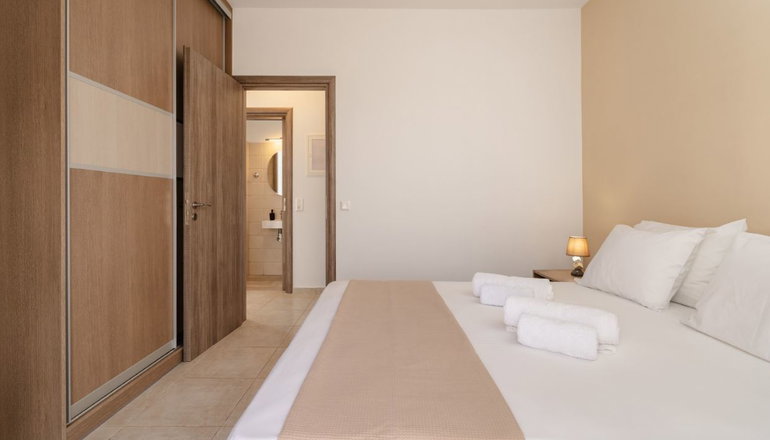 Evripus Suites