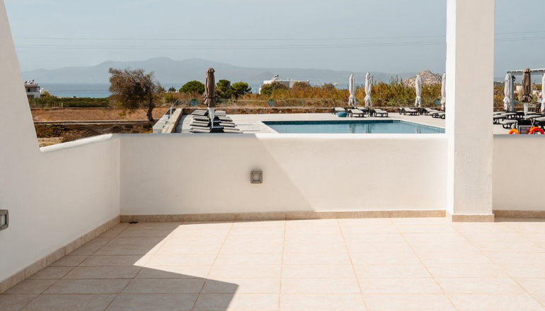 Evripus Suites